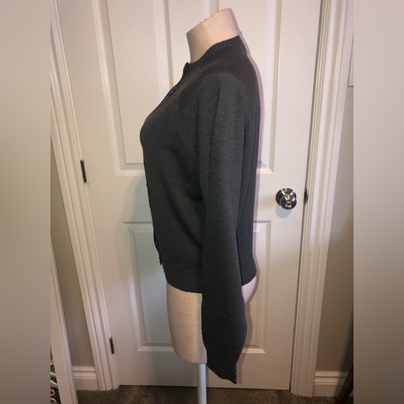 Glenayr Kitten Grey Button-Up Cardigan - Picture 4 of 5